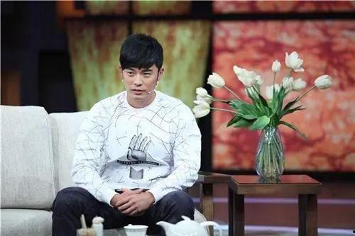 明星喝酒爆料陈赫视频,娱乐圈背后的饮酒秘密 第2张 明星喝酒爆料陈赫视频,娱乐圈背后的饮酒秘密 第2张