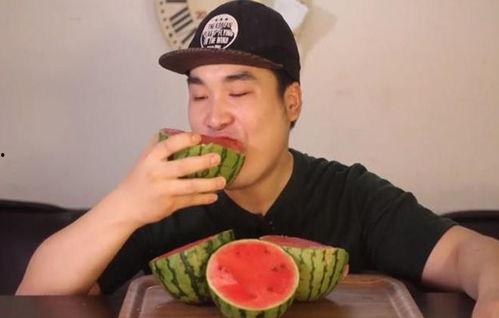 韩城某网红吃瓜视频播放,揭秘幕后真相  第2张