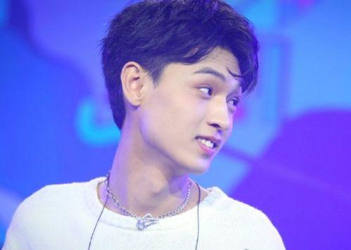 孟鹤堂爆料秦霄贤视频,揭秘相声界幕后故事  第3张