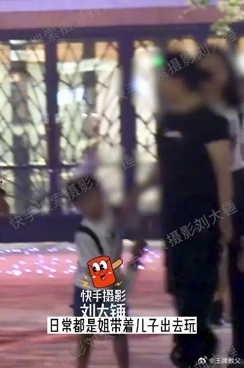 狗仔爆料离谱视频大全,离谱视频大盘点，揭秘娱乐圈幕后真相
