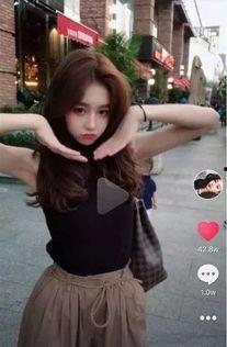 抖音黑料女网红吃瓜,揭秘吃瓜背后的真相与争议”  第3张