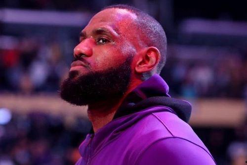 詹姆斯爆料白人视频完整版,真相与反思  第2张